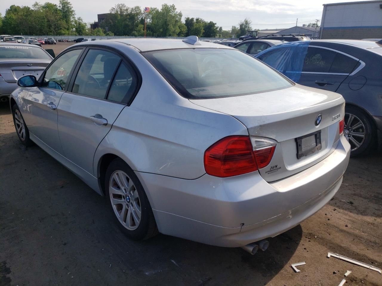 Photo 3 from auction – 2007 BMW 328 I with VIN WBAVA33597PV65681