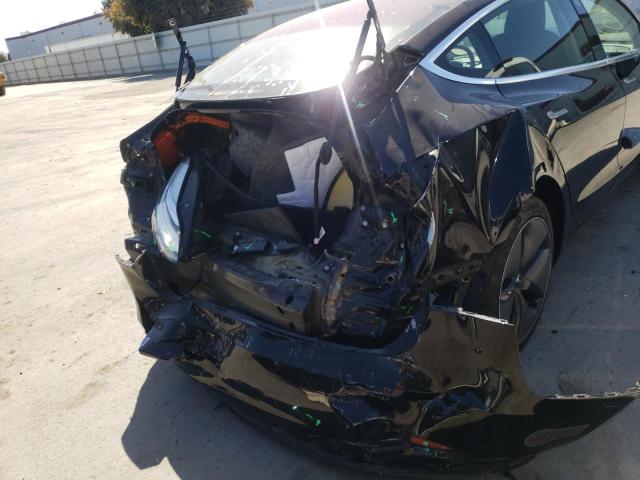 Photo 9 from auction – 2018 TESLA MODEL 3 with VIN 5YJ3E1EA8JF171801