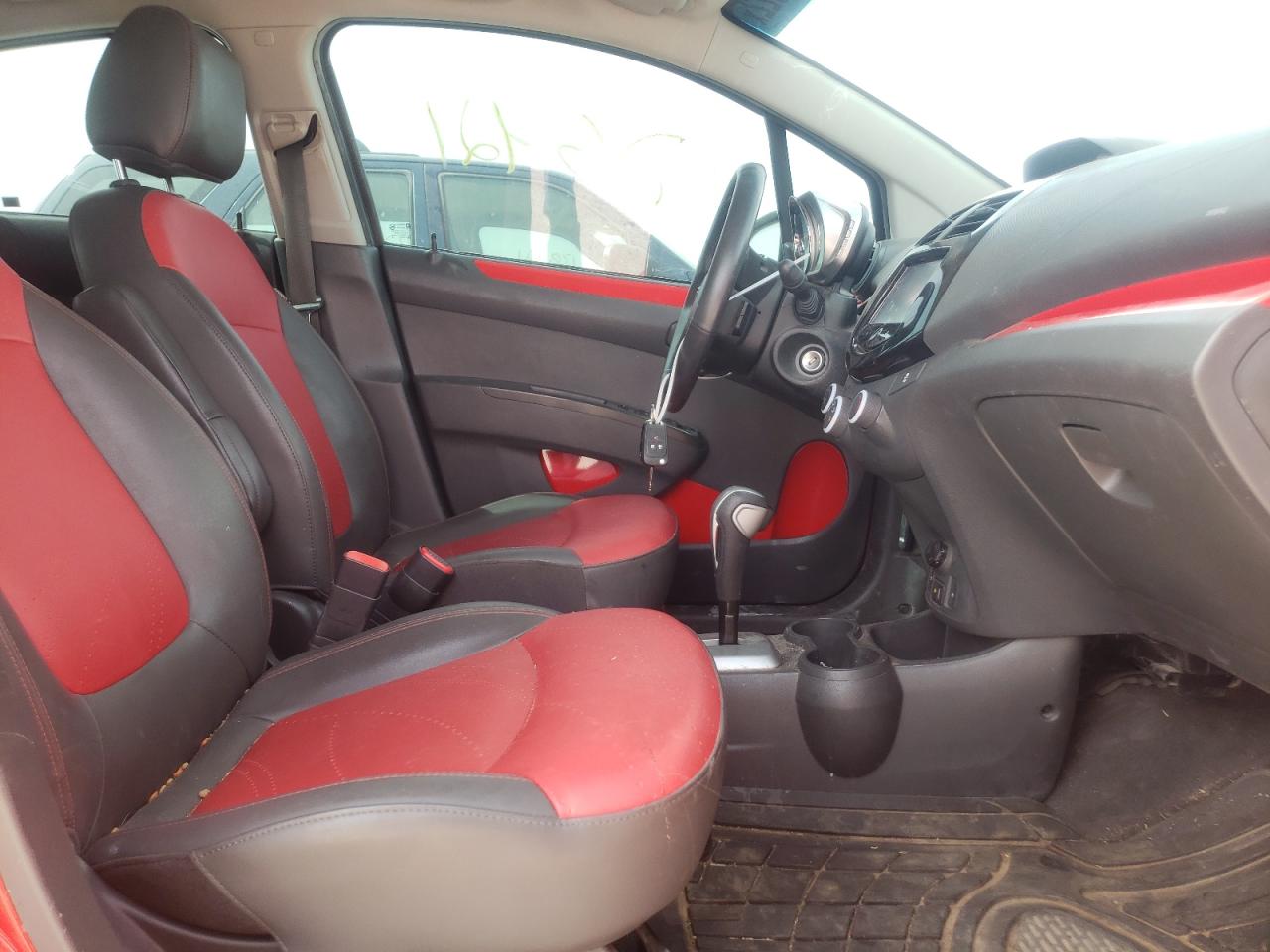 Photo 5 from auction – 2015 CHEVROLET SPARK 2LT with VIN KL8CF6S91FC801689