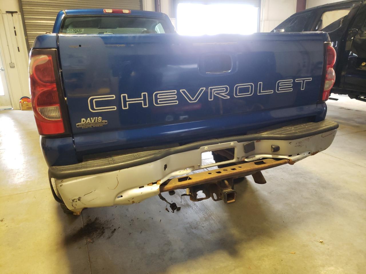 Photo 9 from auction – 2004 CHEVROLET SILVERADO with VIN 1GCHK24U34E356859