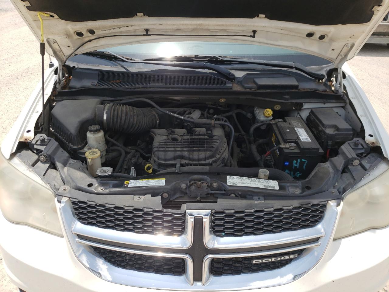 Photo 7 from auction – 2012 DODGE GRAND CARA with VIN 2C4RDGCG3CR146626