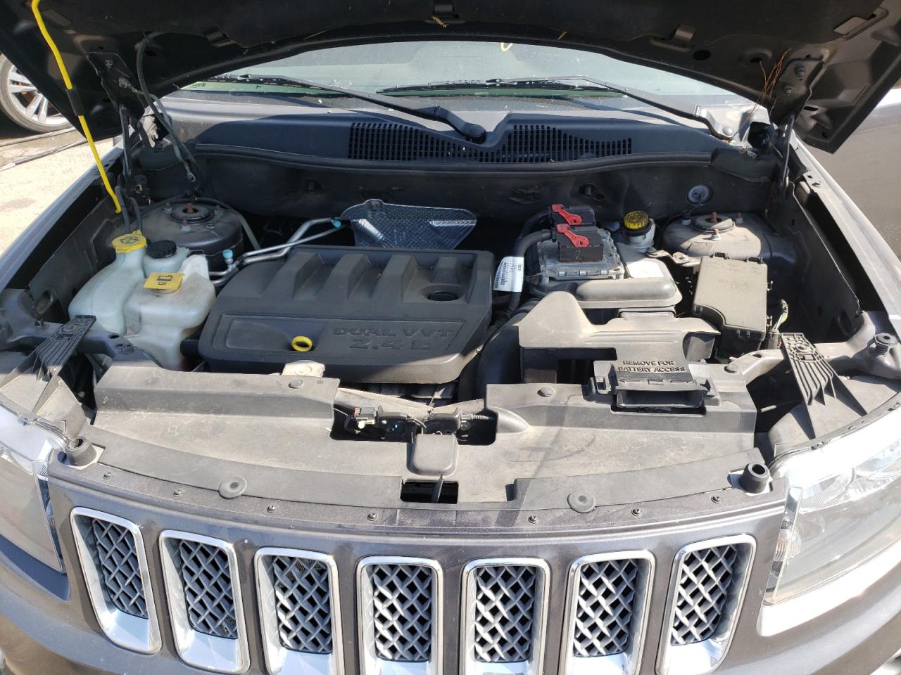 Photo 7 from auction – 2017 JEEP COMPASS LA with VIN 1C4NJCEB0HD186156