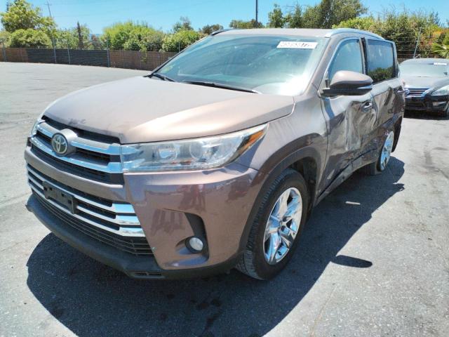 Photo 2 from auction – 2018 TOYOTA HIGHLANDER with VIN 5TDDZRFH6JS858368