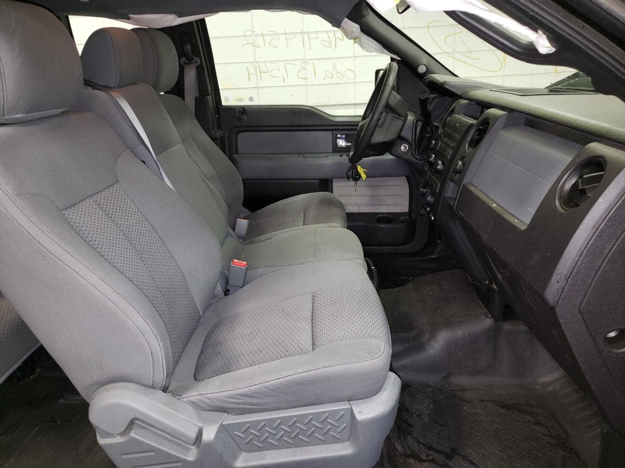 Photo 5 from auction – 2013 FORD F150 SUPER with VIN 1FTFX1EF7DFA18362