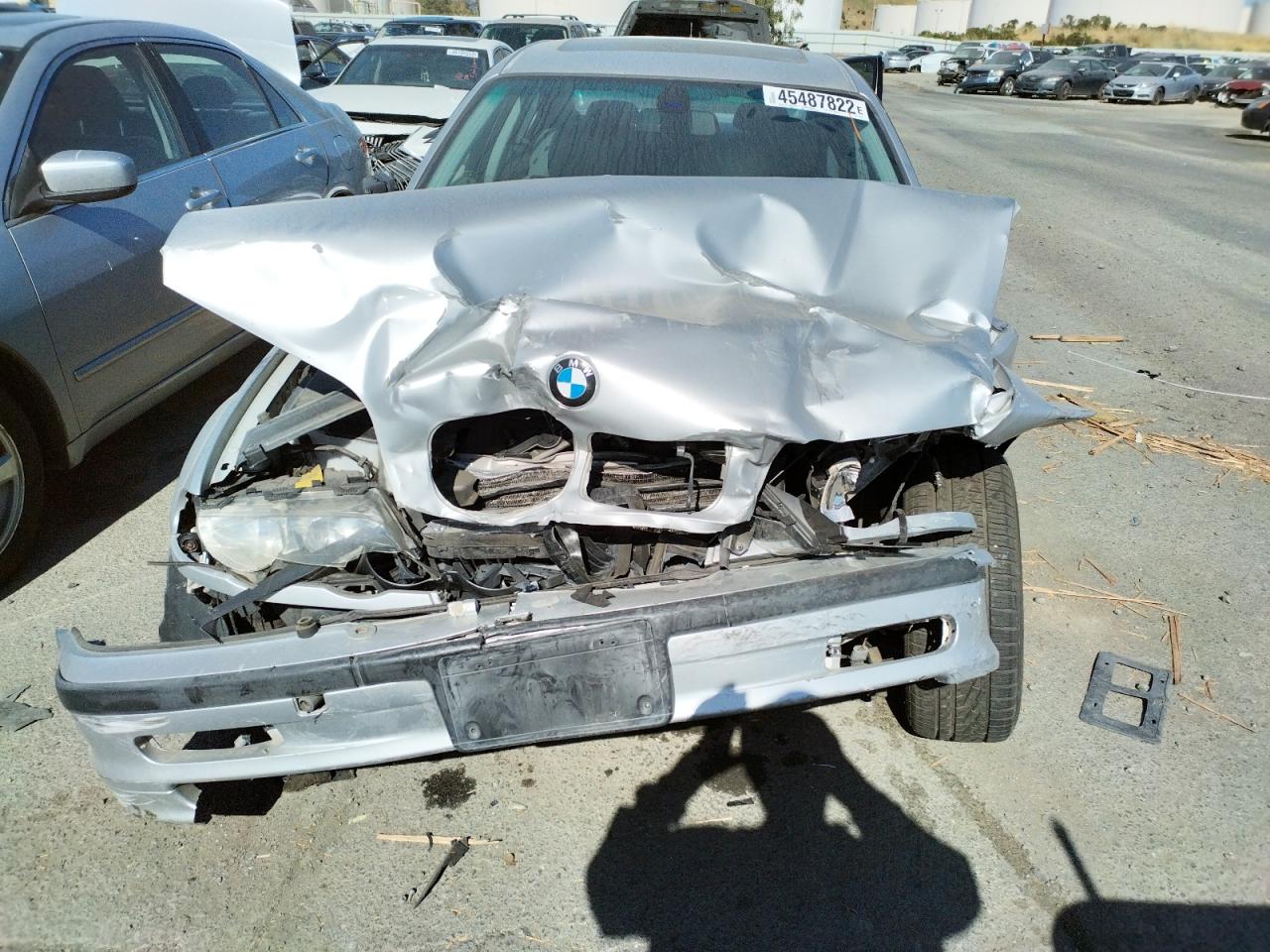 Photo 9 from auction – 2000 BMW 328 I with VIN WBAAM5340YFR17448