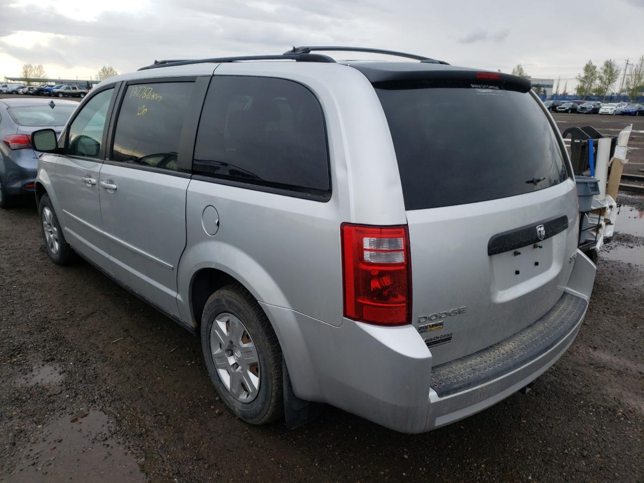 Photo 3 from auction – 2010 DODGE GRAND CARA with VIN 2D4RN4DE2AR162907