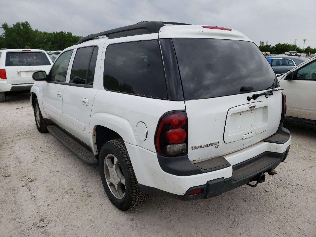 Photo 3 from auction – 2005 CHEVROLET TRAILBLAZE with VIN 1GNET16S256111754