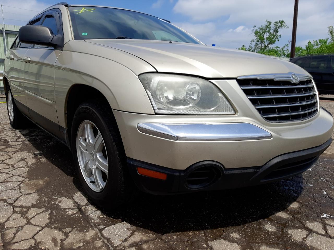 CHRYSLER PACIFICA T 2006 with VIN 2A4GM68436R638975 - Photo from auction