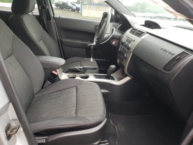 Foto 5 de la subasta – 2011 FORD FOCUS SE con VIN 1FAHP3FN2BW182213