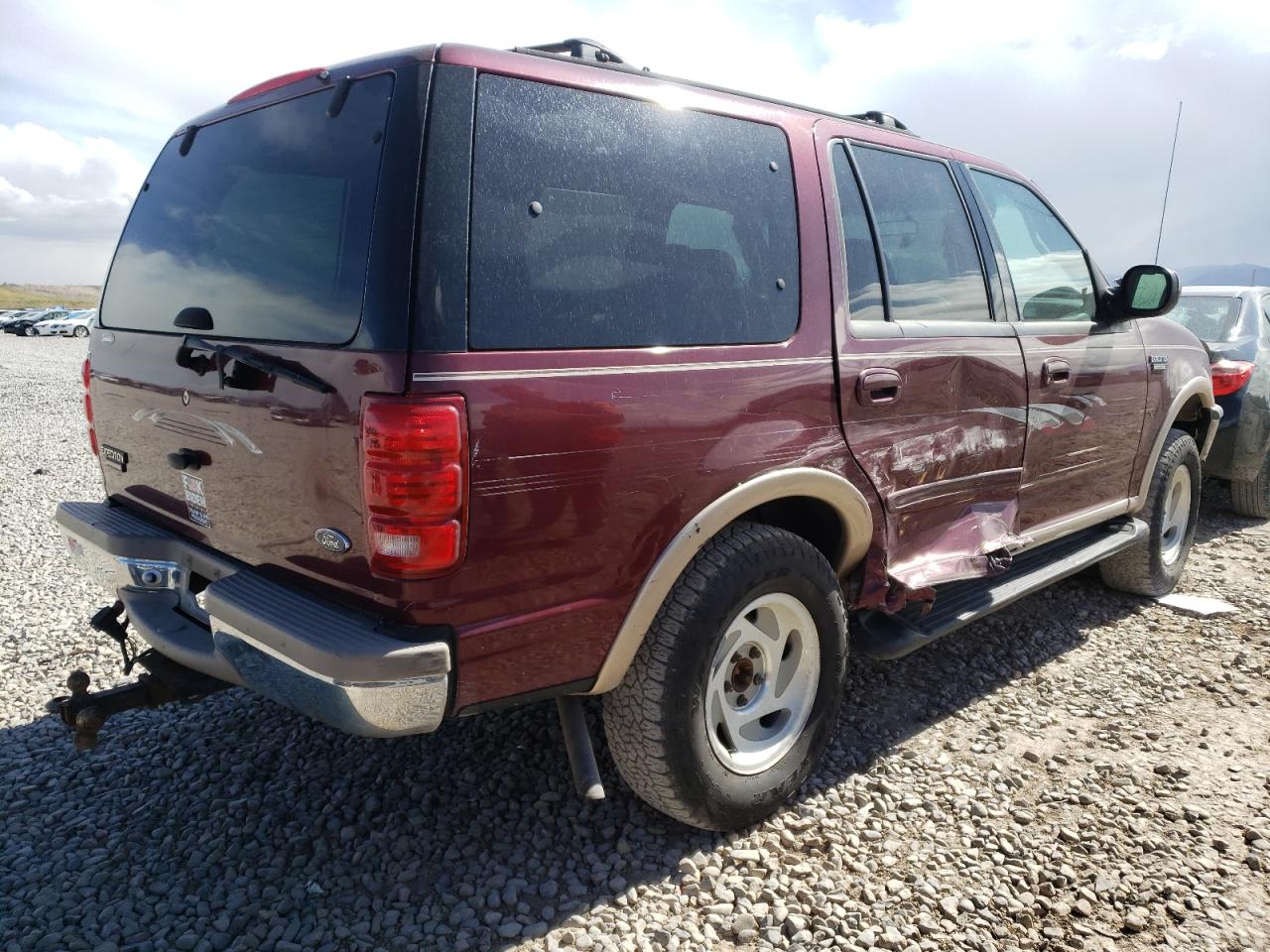 Photo 4 from auction – 1998 FORD EXPEDITION with VIN 1FMPU18L2WLA55852