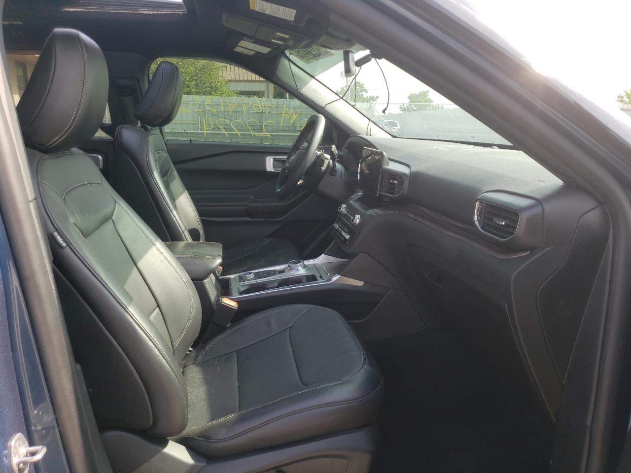 Photo 5 from auction – 2020 FORD EXPLORER L with VIN 1FMSK8FH7LGA79382