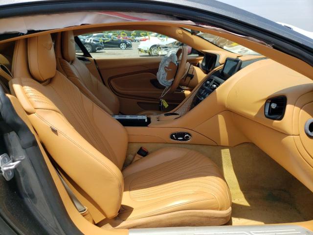 Photo 5 from auction – 2017 ASTON MARTIN DB11 with VIN SCFRMFAV4HGL02081