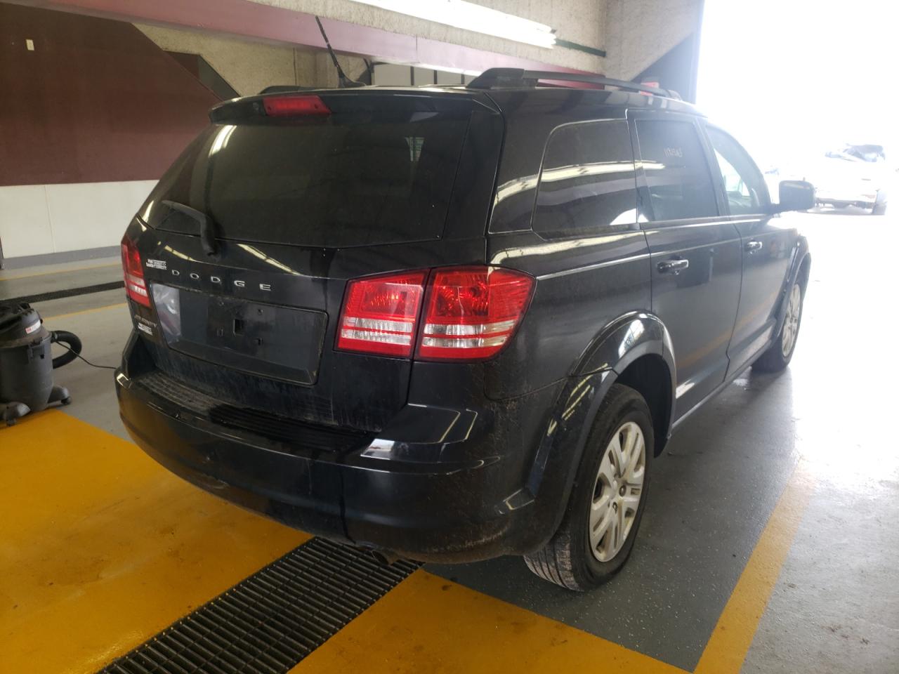 Photo 4 from auction – 2017 DODGE JOURNEY SE with VIN 3C4PDCAB8HT524628