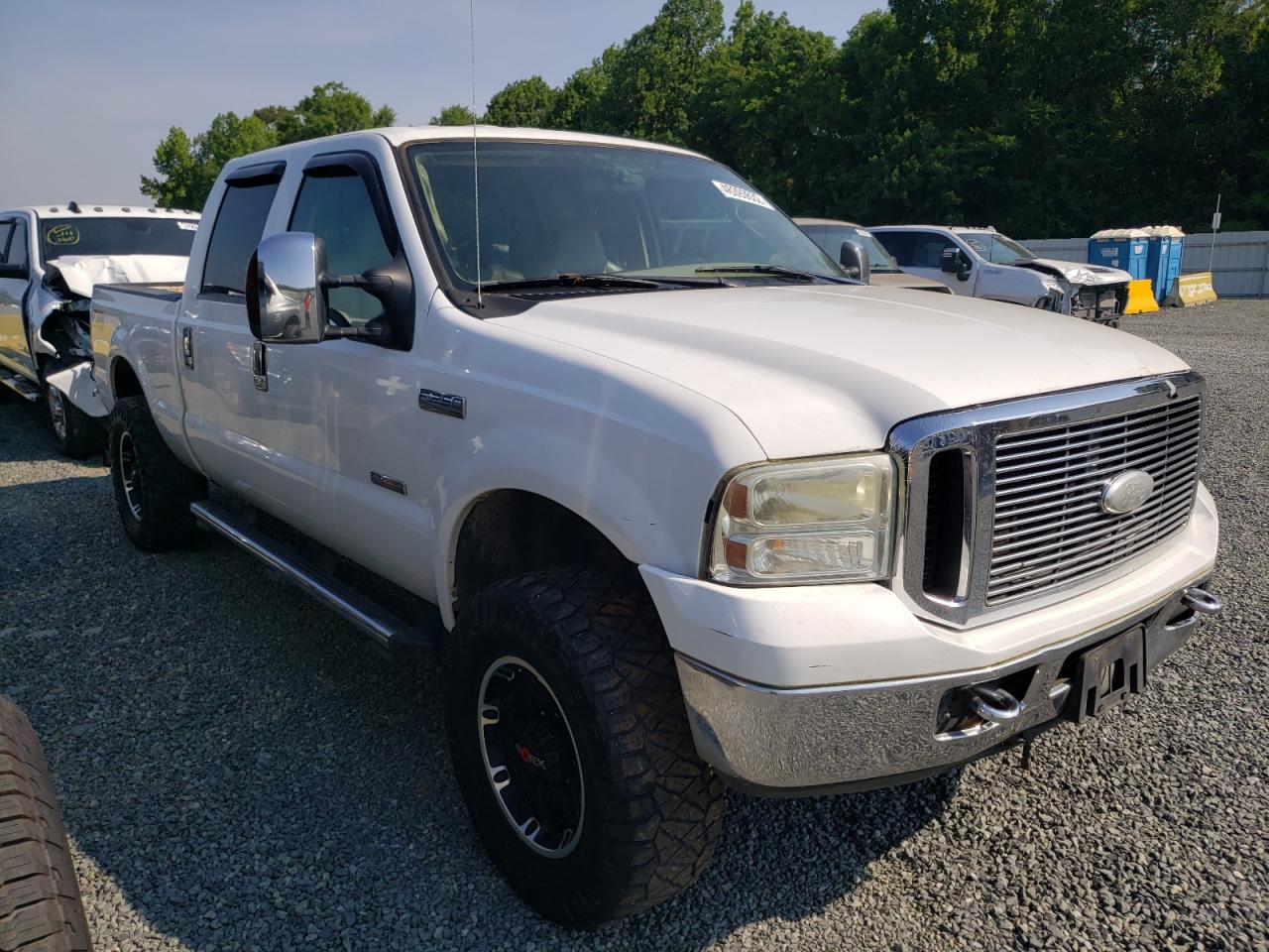 FORD F250 SUPER 2005 with VIN 1FTSW21P35EA46902 - Photo from auction