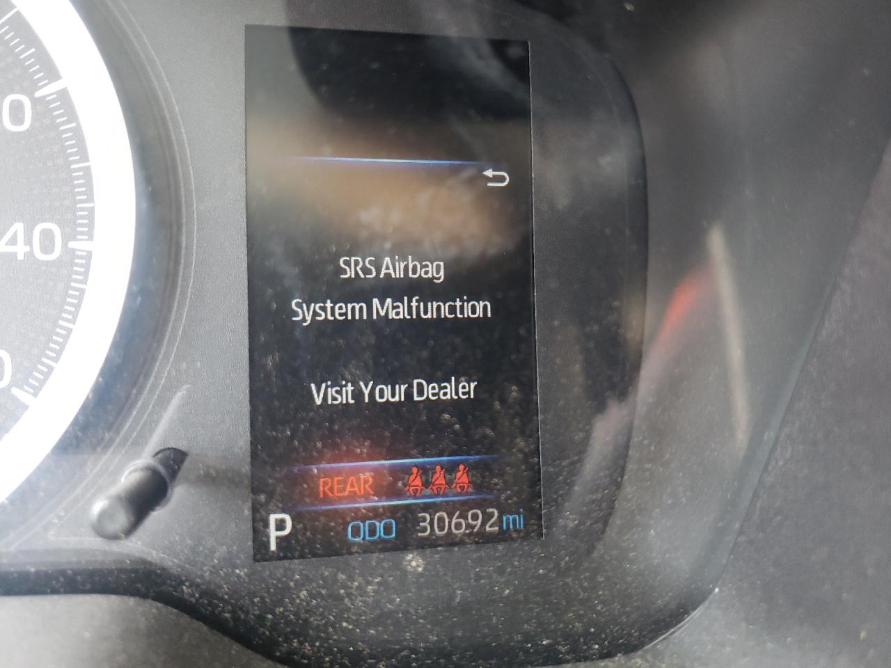Photo 8 from auction – 2021 TOYOTA COROLLA LE with VIN 5YFEPMAE5MP237226