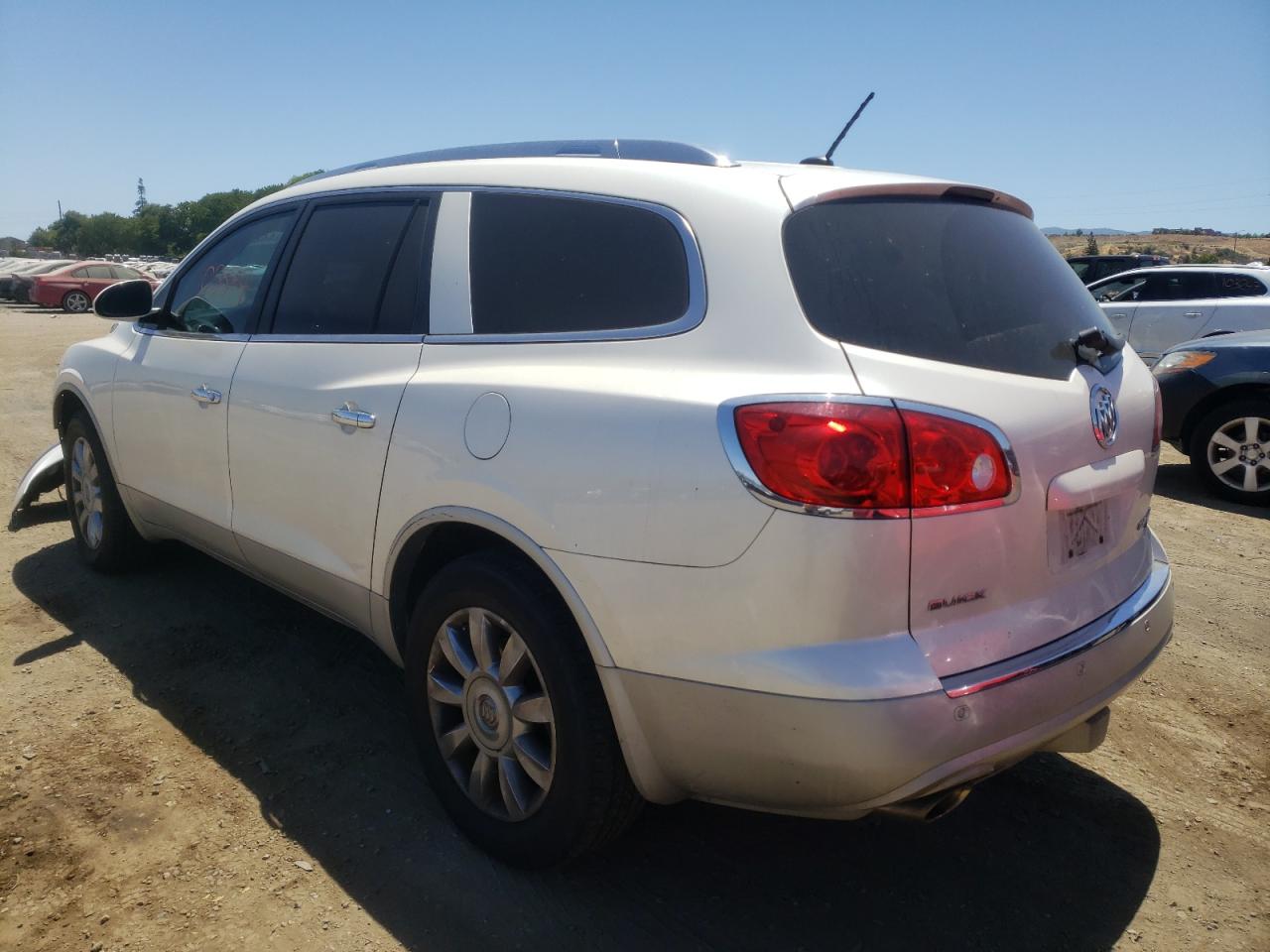 Photo 3 from auction – 2011 BUICK ENCLAVE CX with VIN 5GAKRCED1BJ377057