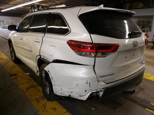 Photo 3 from auction – 2019 TOYOTA HIGHLANDER with VIN 5TDDZRFH7KS723000