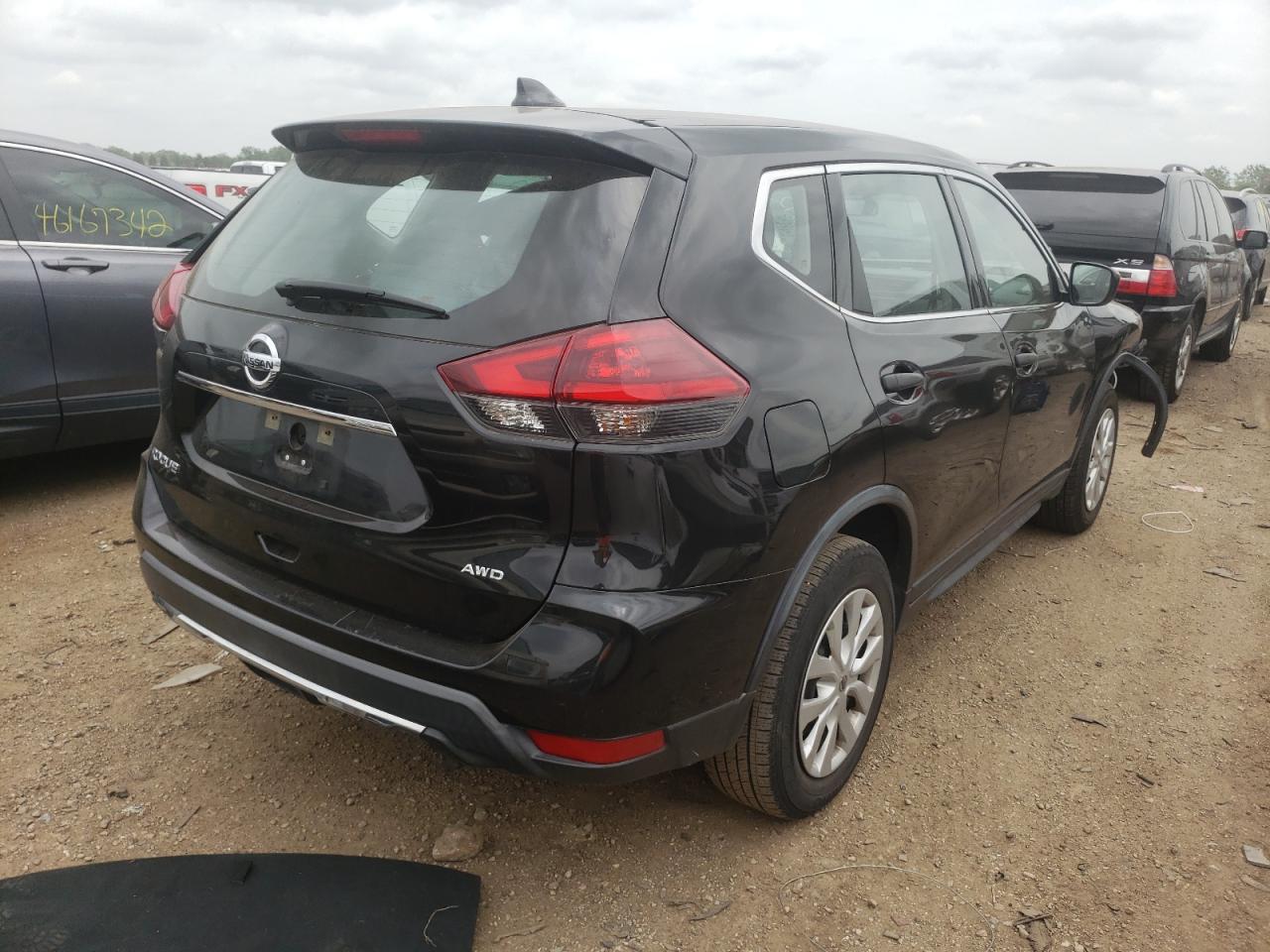 Photo 4 from auction – 2018 NISSAN ROGUE S with VIN KNMAT2MV3JP613803