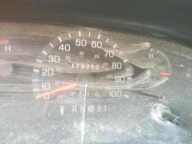 Photo 3 from auction – 2002 FORD ECONOLINE with VIN 1FBSS31L22HA69195