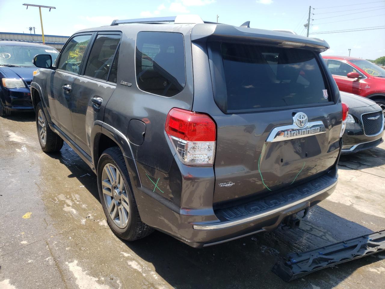 Photo 3 from auction – 2011 TOYOTA 4RUNNER SR with VIN JTEBU5JR6B5052726