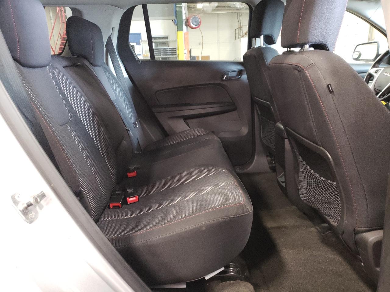 Photo 6 from auction – 2011 GMC TERRAIN SL with VIN 2CTALSEC0B6304096