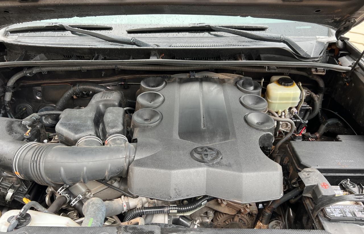 Photo 7 from auction – 2014 TOYOTA 4RUNNER SR with VIN JTEZU5JR9E5077185