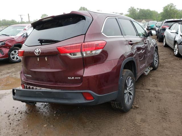 Photo 4 from auction – 2017 TOYOTA HIGHLANDER with VIN 5TDJZRFH0HS416327