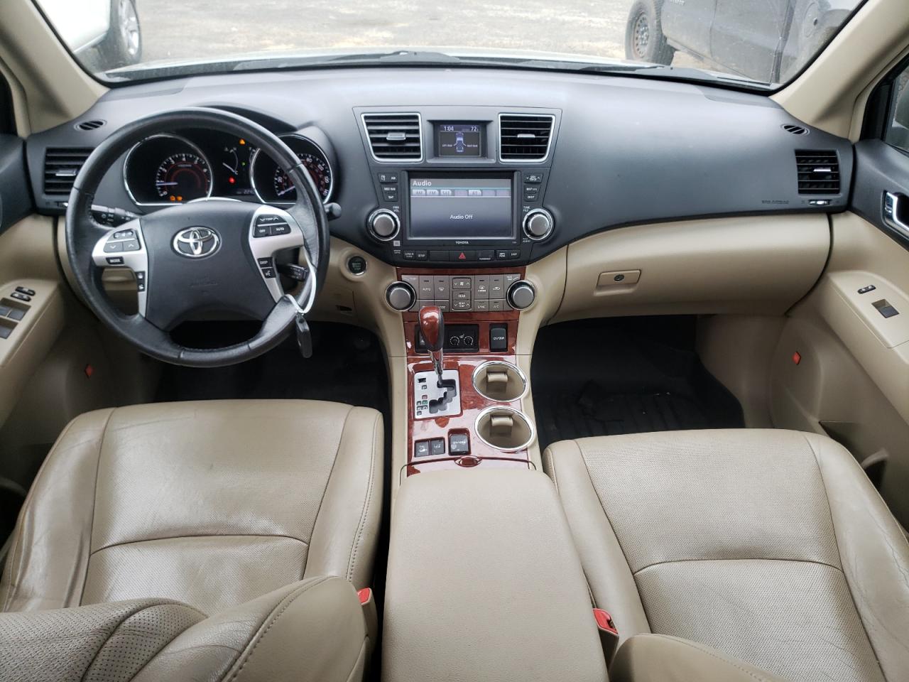 Photo 19 from auction – 2012 TOYOTA HIGHLANDER with VIN 5TDDK3EH2CS100145