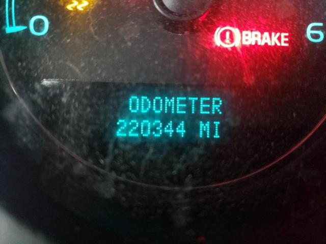 Photo 8 from auction – 2007 CHEVROLET SUBURBAN with VIN 1GNFK16327J239251