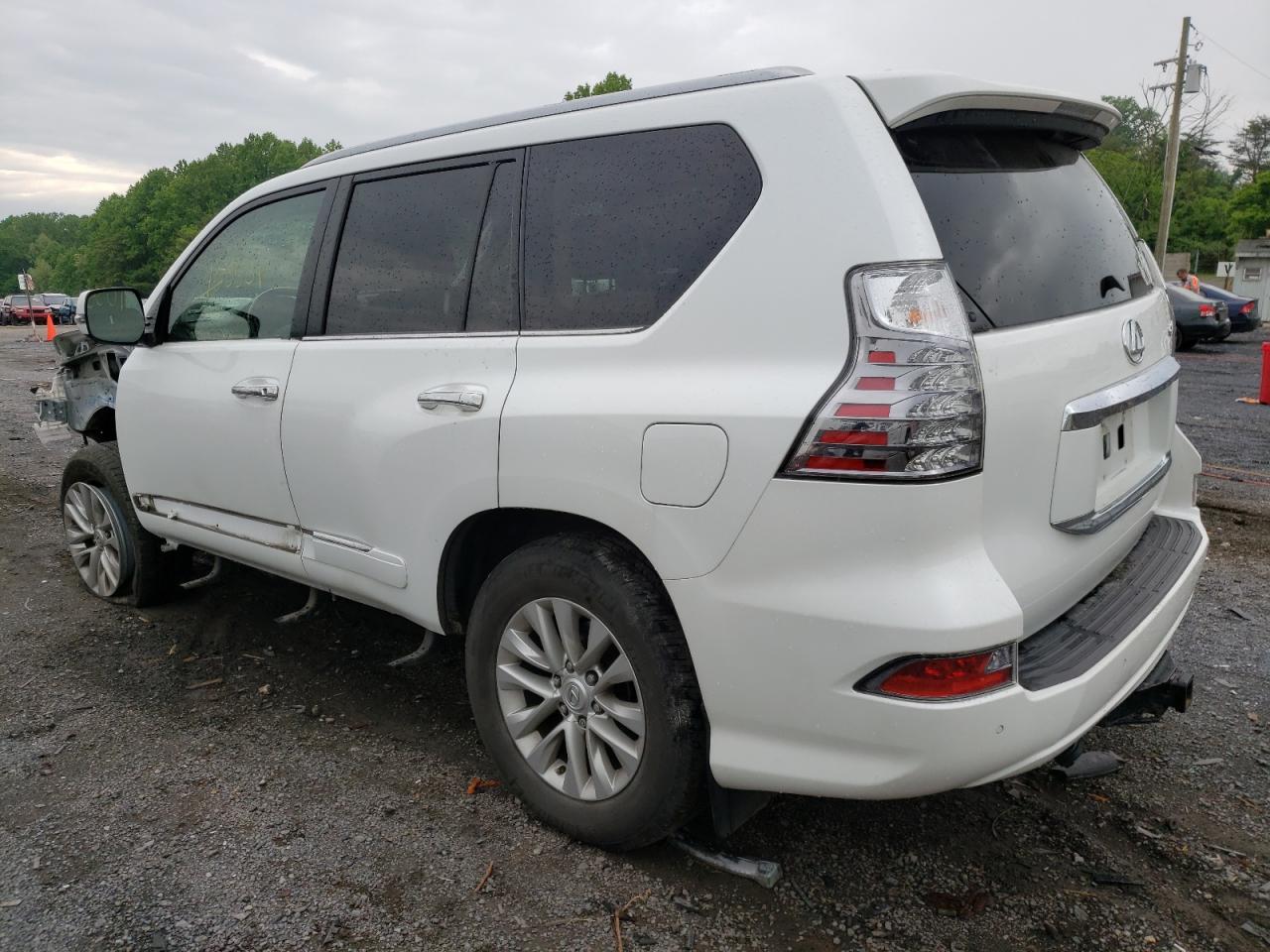 Photo 3 from auction – 2015 LEXUS GX 460 with VIN JTJBM7FX0F5102711