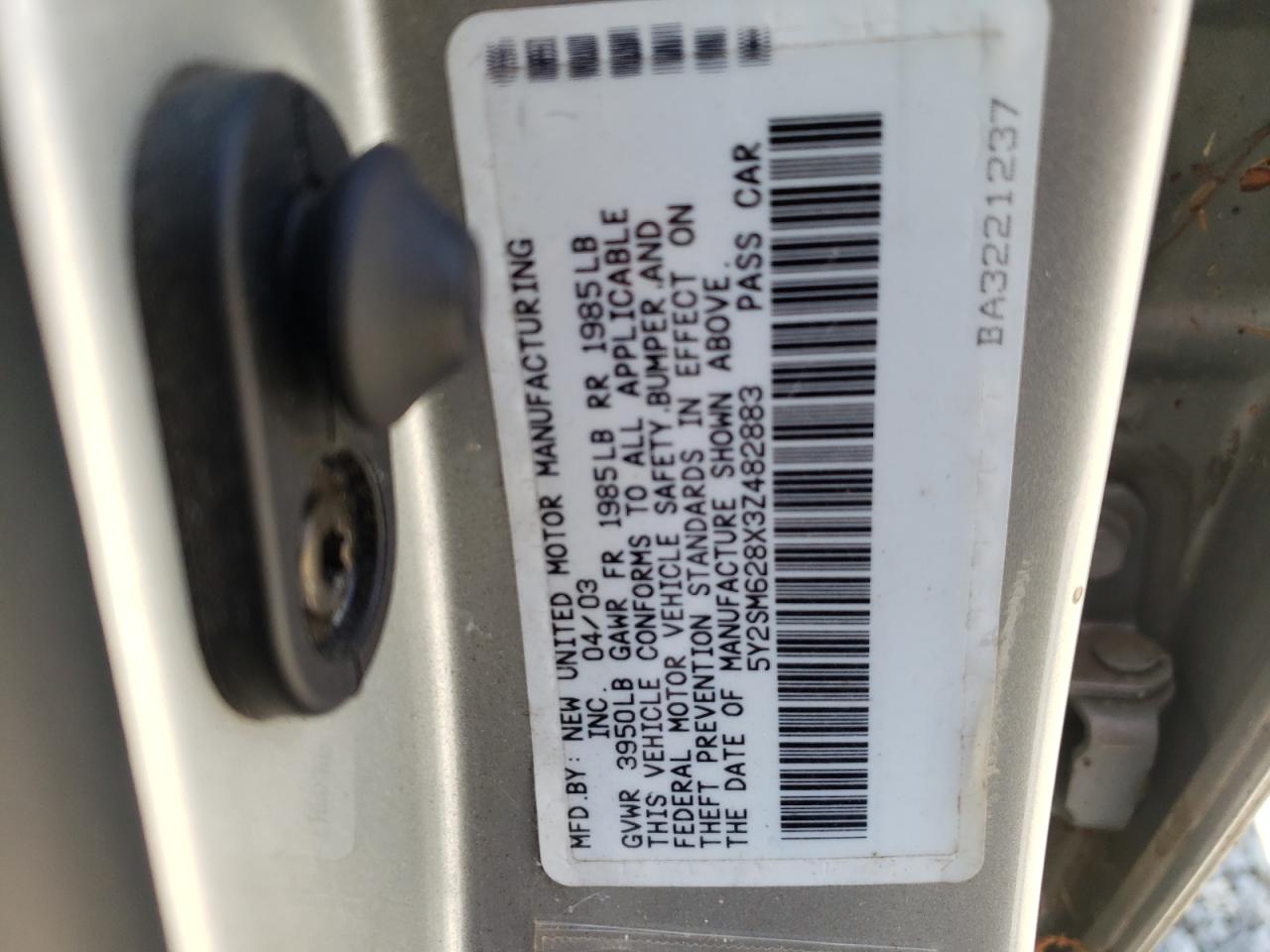 Photo 10 from auction – 2003 PONTIAC VIBE with VIN 5Y2SM628X3Z482883