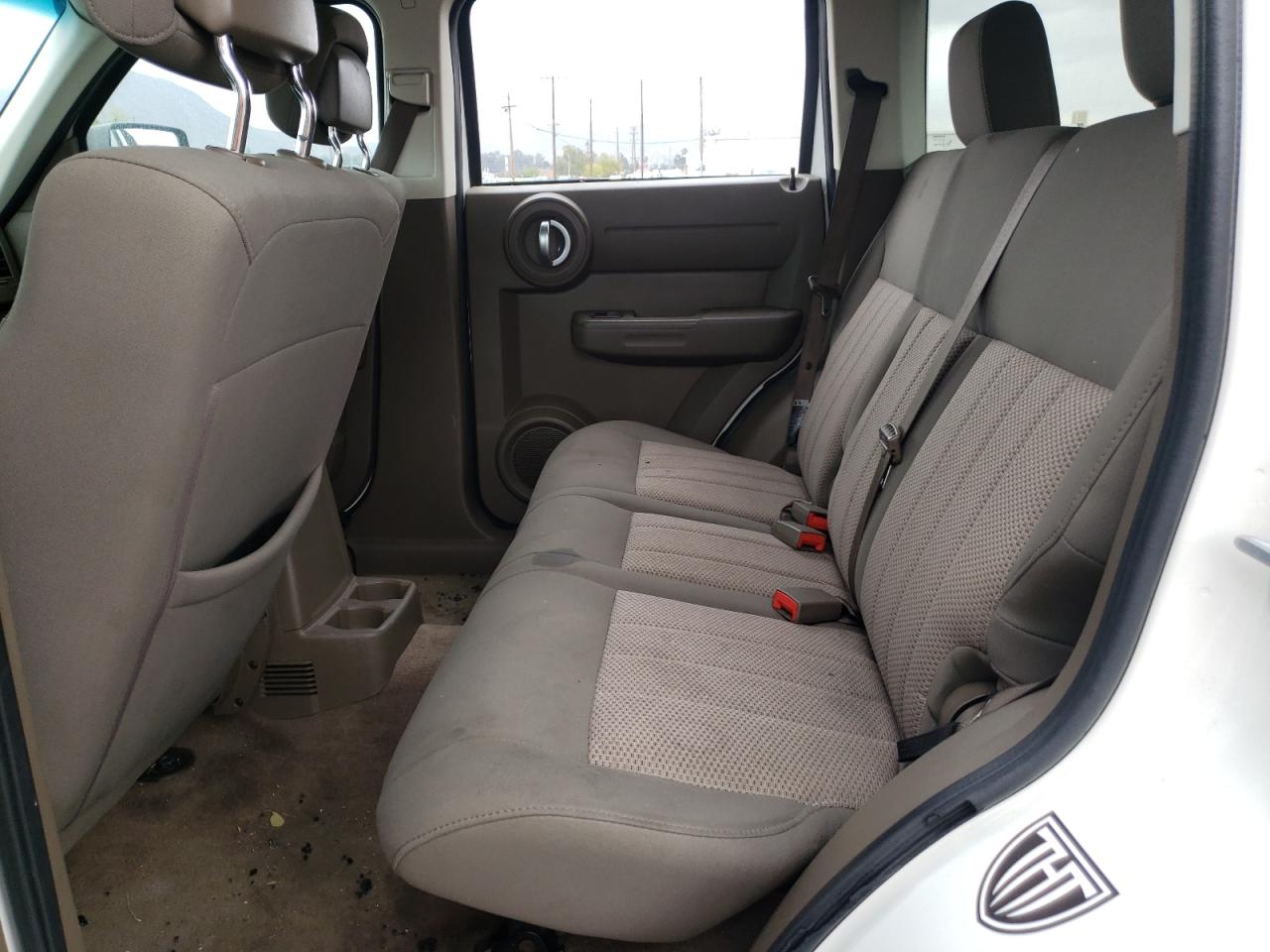 Photo 6 from auction – 2010 DODGE NITRO HEAT with VIN 1D4PT4GK0AW158277