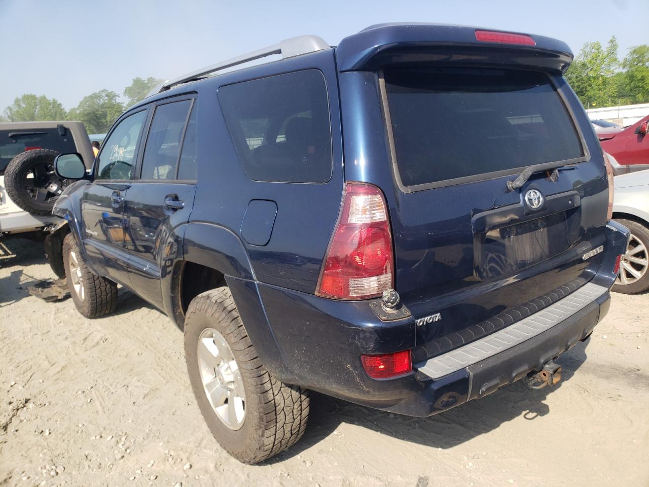 صورة رقم 3 من المزاد - 2005 TOYOTA 4RUNNER SR مع VIN JTEBU14RX58031059