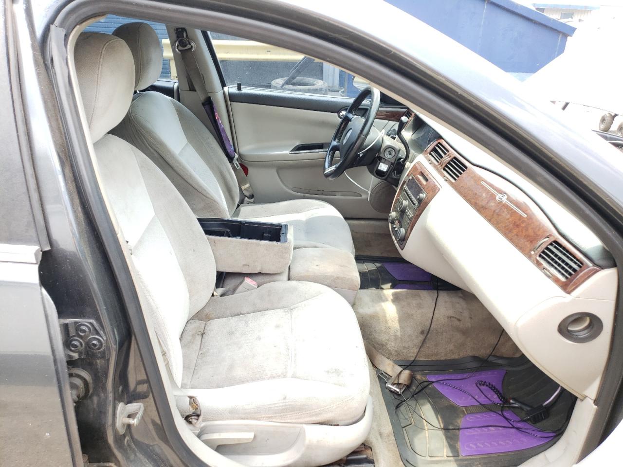 Photo 5 from auction – 2011 CHEVROLET IMPALA LT with VIN 2G1WB5EK0B1160682