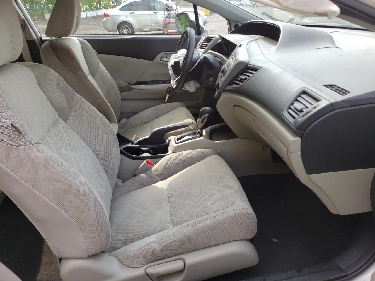 Photo 5 from auction – 2012 HONDA CIVIC LX with VIN 2HGFG3B52CH503286