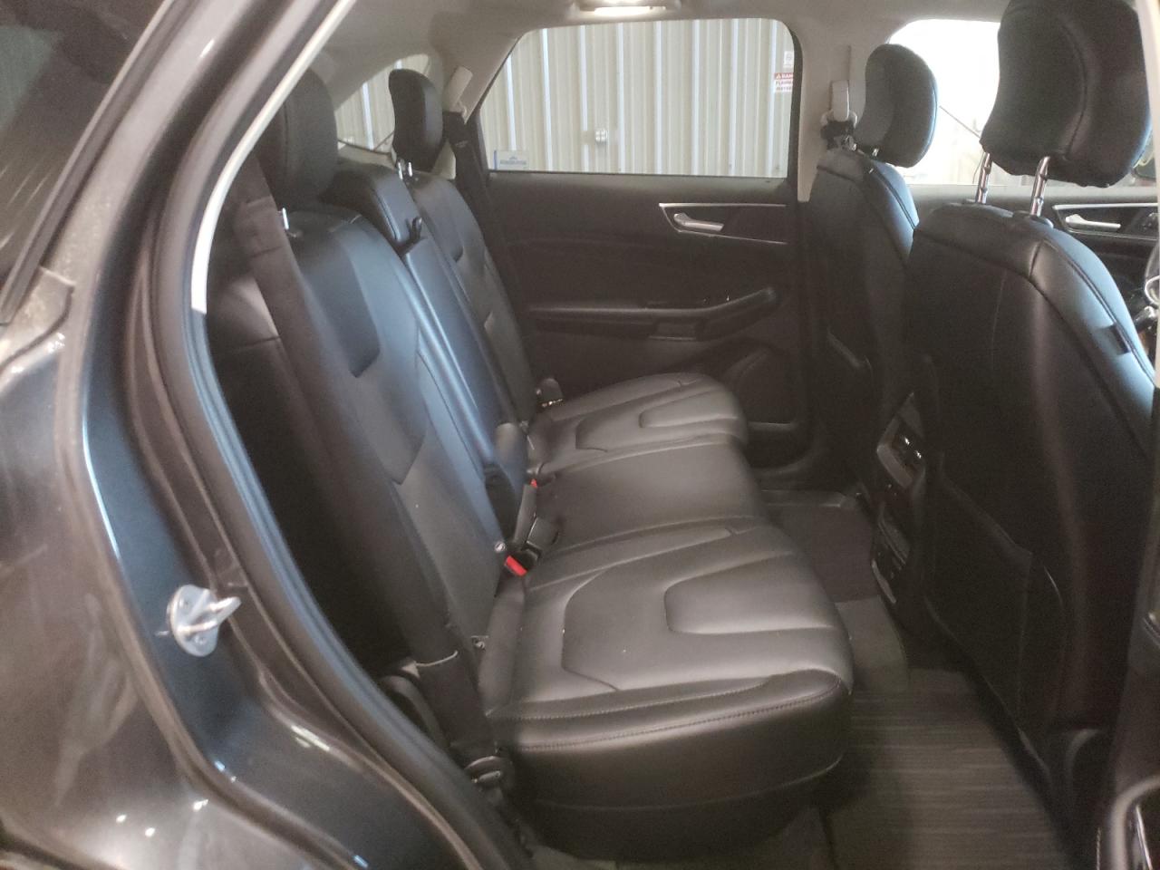 Photo 6 from auction – 2017 FORD EDGE TITAN with VIN 2FMPK4K80HBC47883