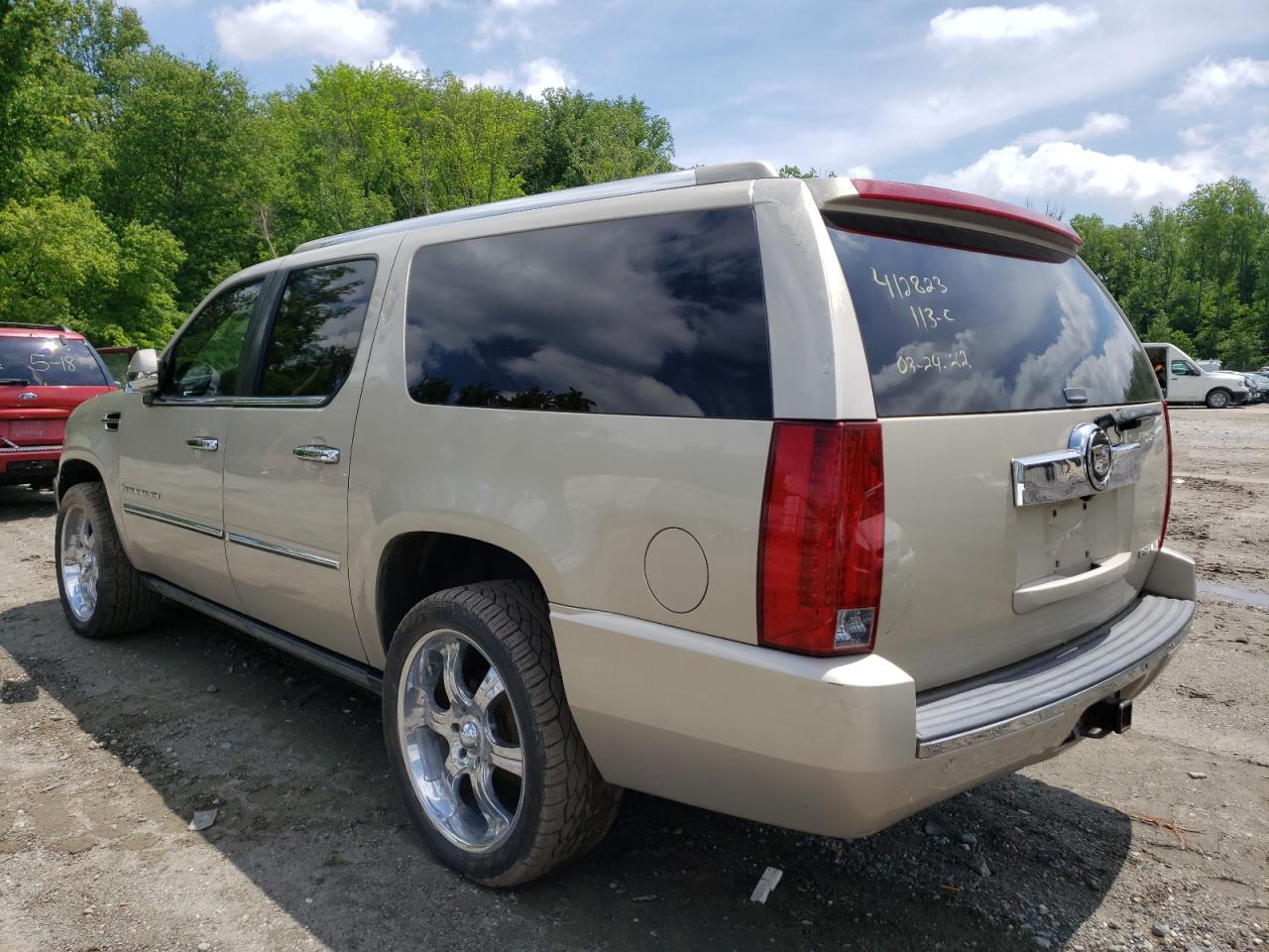 Photo 3 from auction – 2007 CADILLAC ESCALADE E with VIN 1GYFK66857R361213