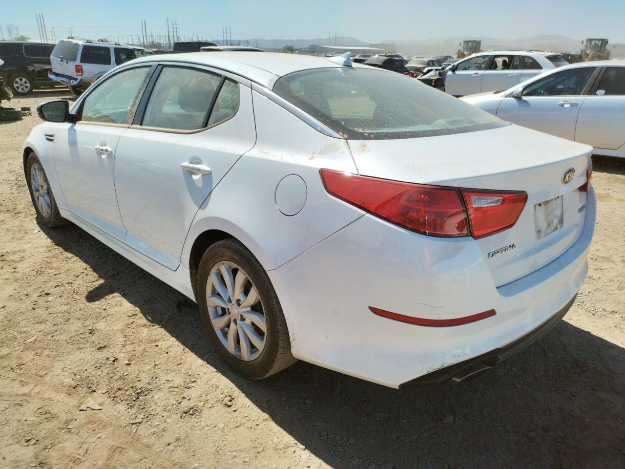 Photo 3 from auction – 2015 KIA OPTIMA EX with VIN 5XXGN4A79FG414520