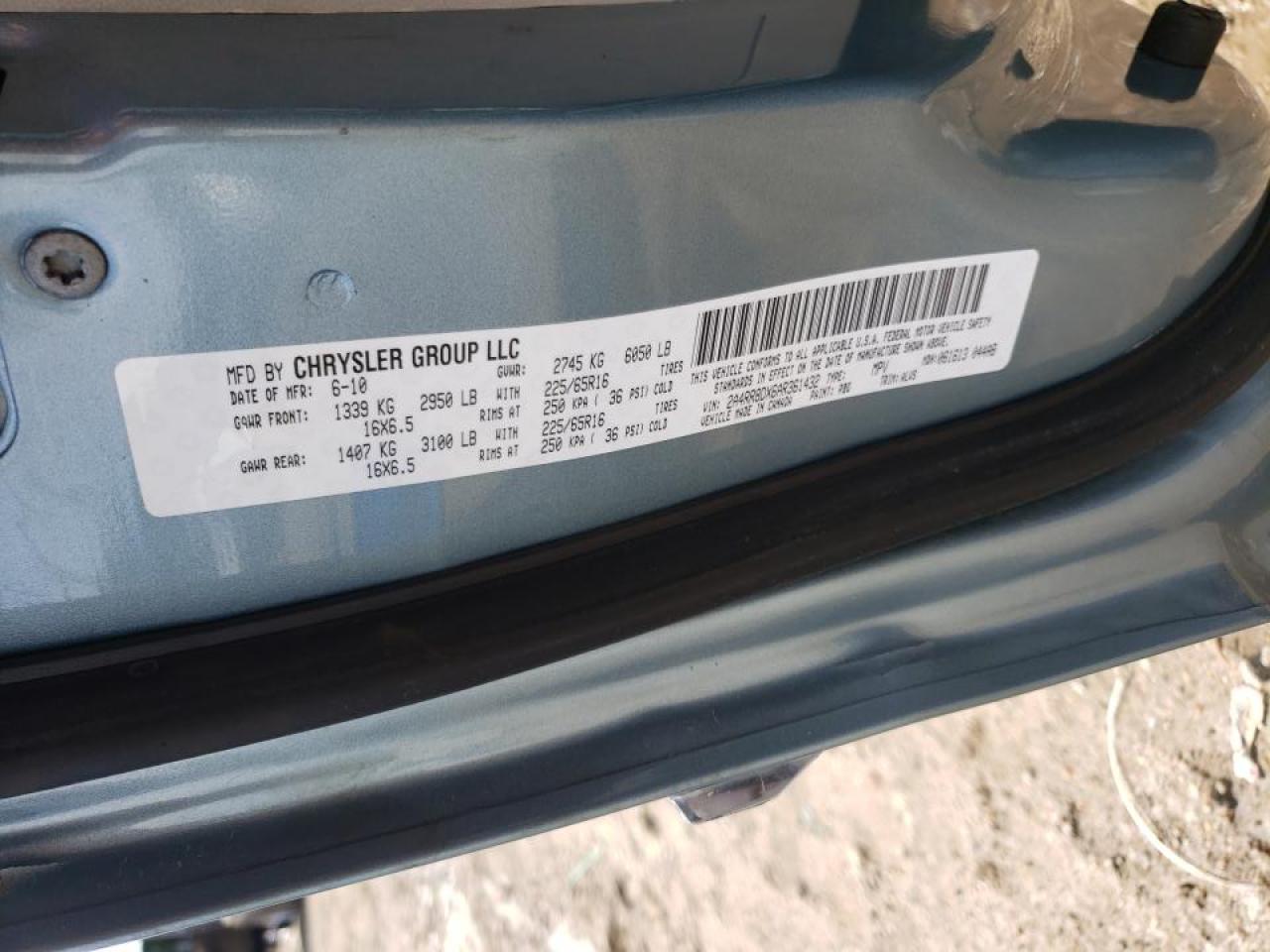 Photo 10 from auction – 2010 CHRYSLER TOWN & COU with VIN 2A4RR8DX6AR361432