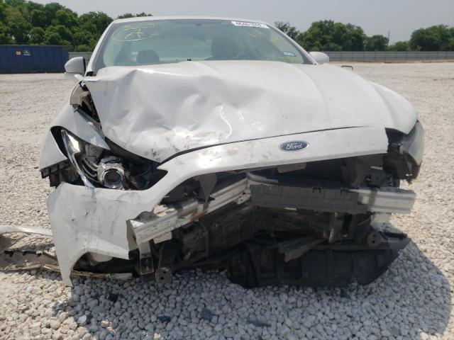 Photo 9 from auction – 2014 FORD FUSION SE with VIN 3FA6P0HDXER121113