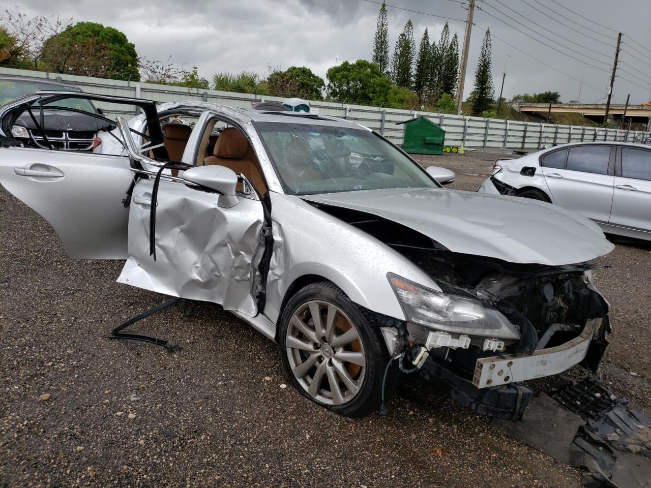 LEXUS GS 350 2013 with VIN JTHBE1BL1D5005495 - Photo from auction