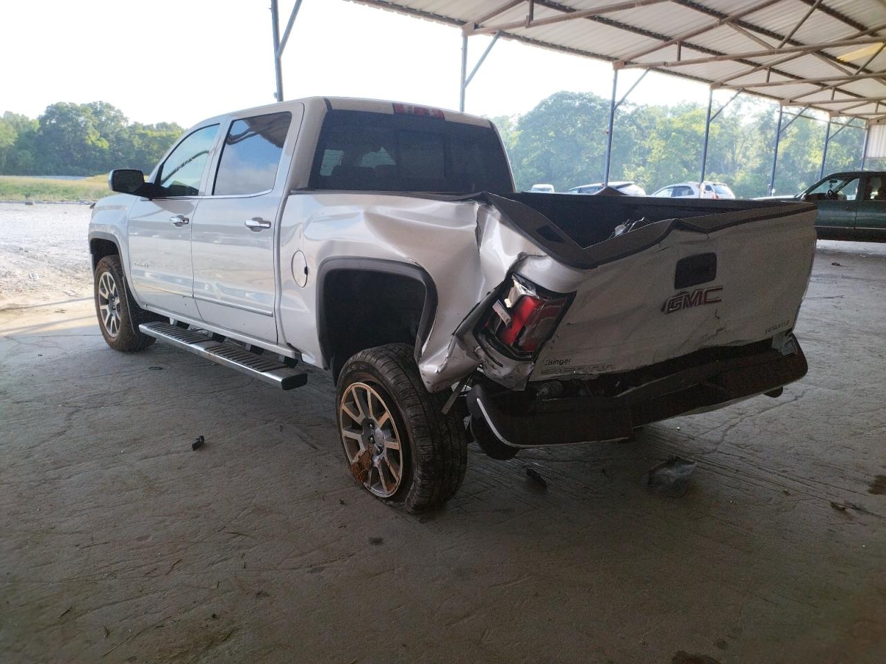 Photo 3 from auction – 2017 GMC SIERRA K15 with VIN 3GTU2PEC8HG501085