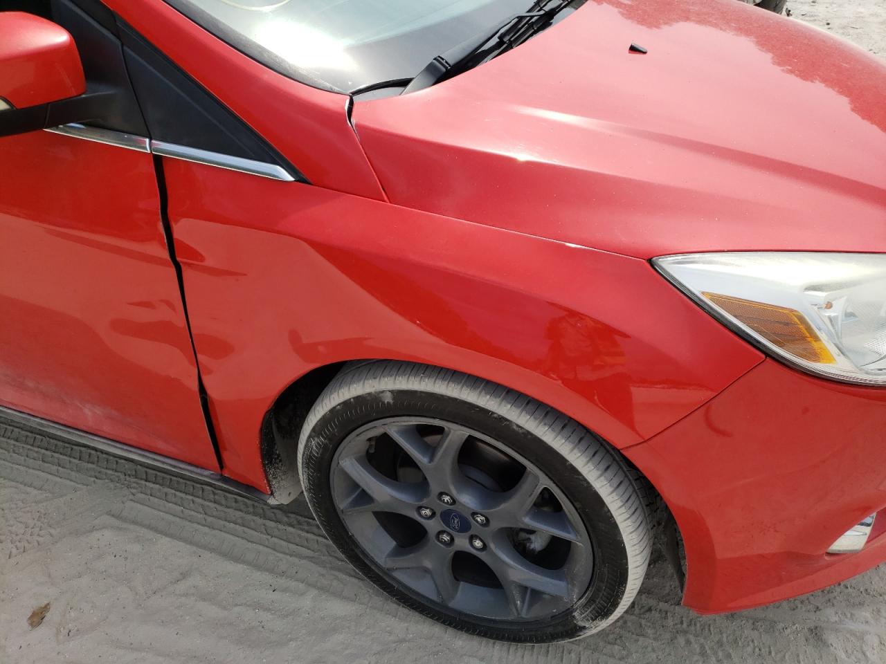 Photo 9 from auction – 2012 FORD FOCUS SEL with VIN 1FAHP3M21CL348507