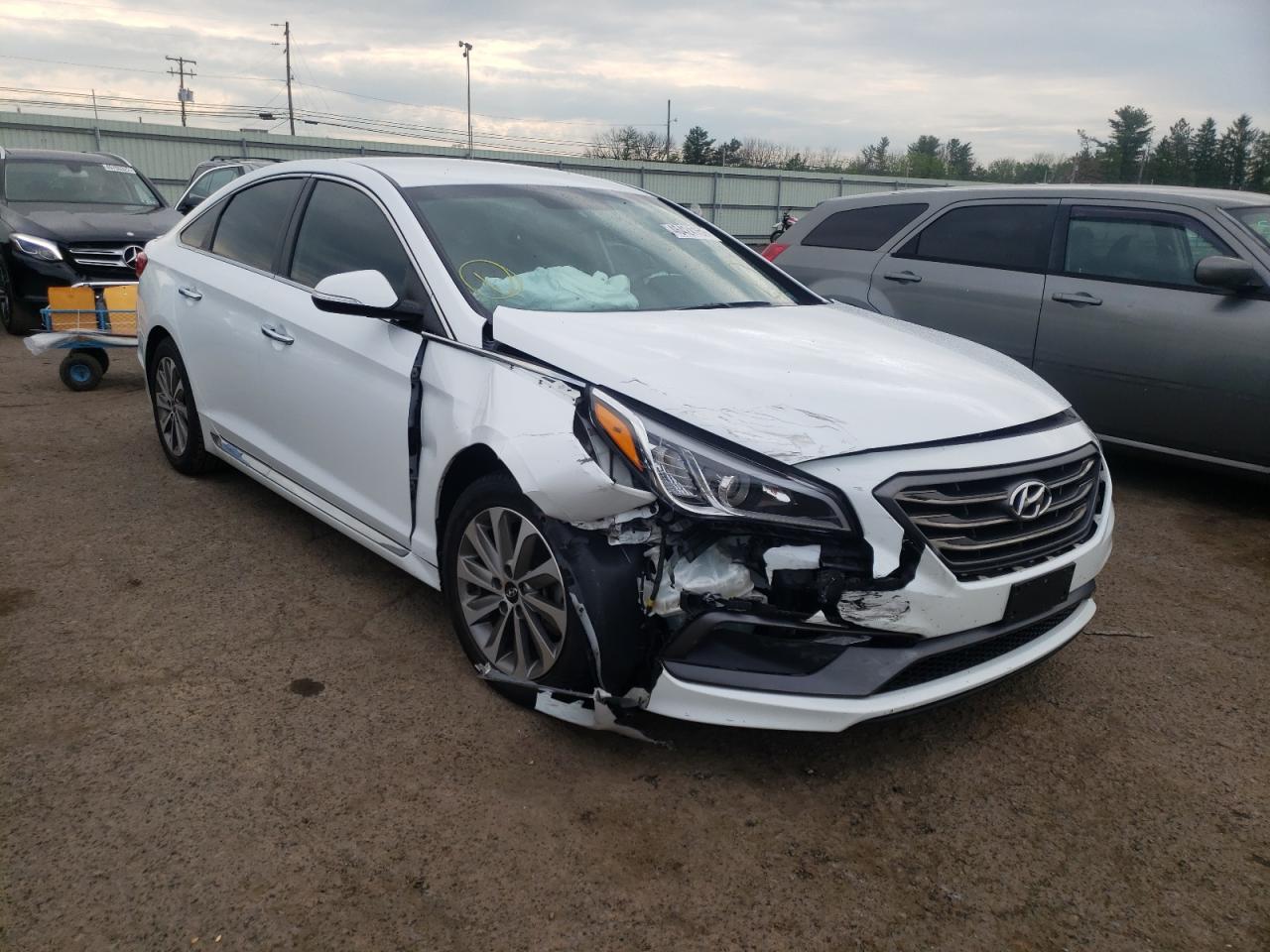 Photo 1 from auction – 2015 HYUNDAI SONATA SPO with VIN 5NPE34AF8FH252209