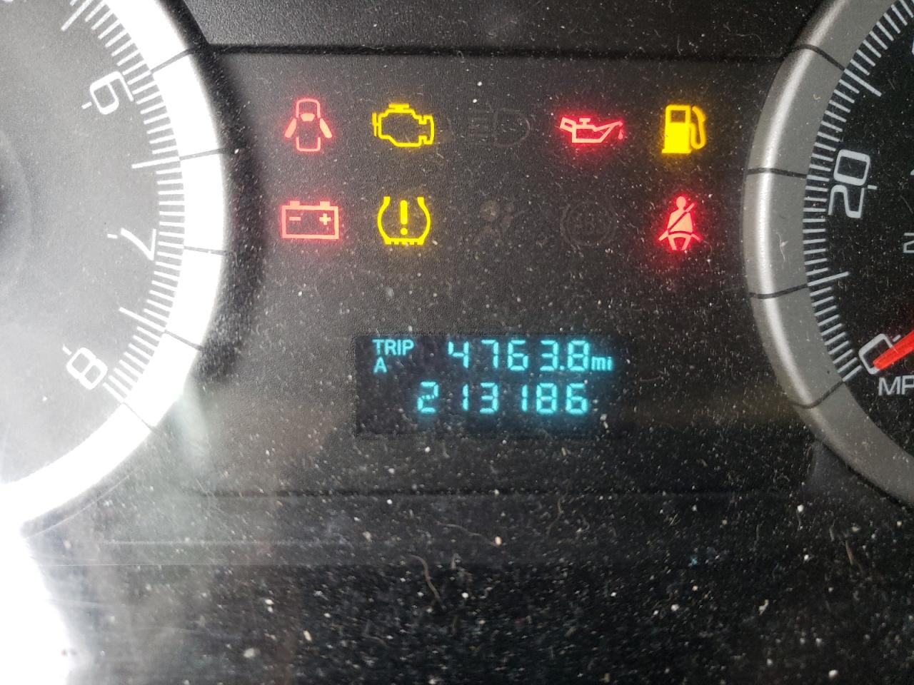 Photo 8 from auction – 2008 FORD ESCAPE XLS with VIN 1FMCU02Z98KA08669
