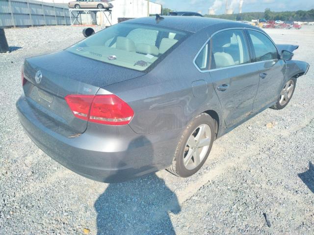 Photo 4 from auction – 2015 VOLKSWAGEN PASSAT S with VIN 1VWAT7A37FC123022