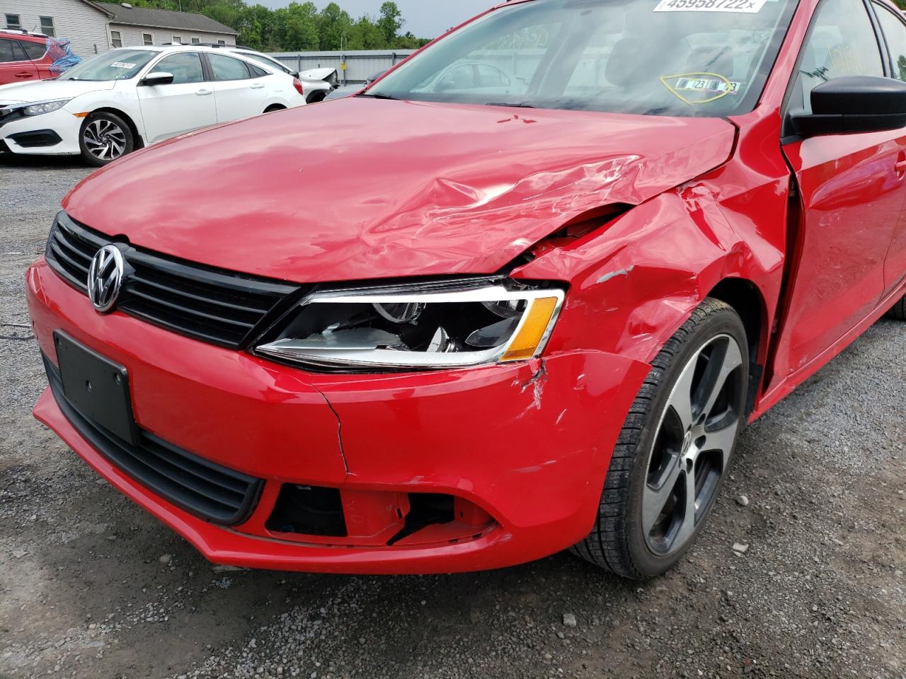 Photo 9 from auction – 2014 VOLKSWAGEN JETTA BASE with VIN 3VW2K7AJ2EM323020