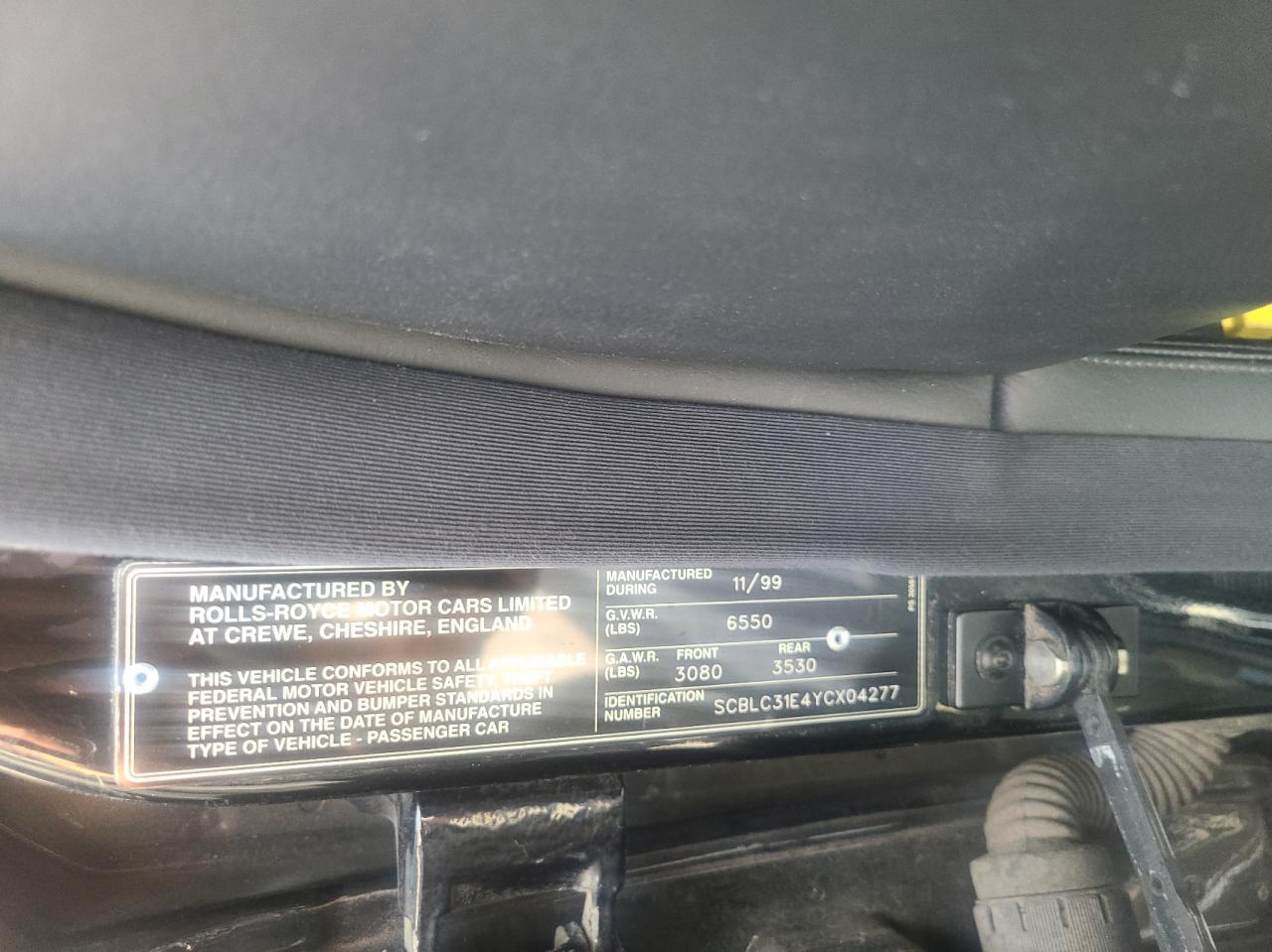 Photo 10 from auction – 2000 BENTLEY ARNAGE with VIN SCBLC31E4YCX04277