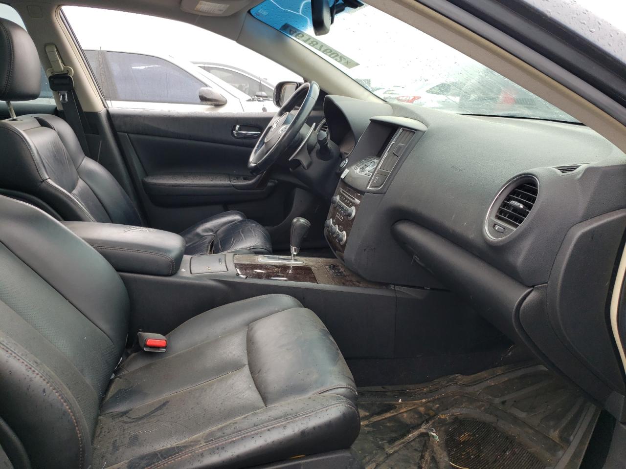 Photo 18 from auction – 2010 NISSAN MAXIMA S with VIN 1N4AA5AP0AC862750