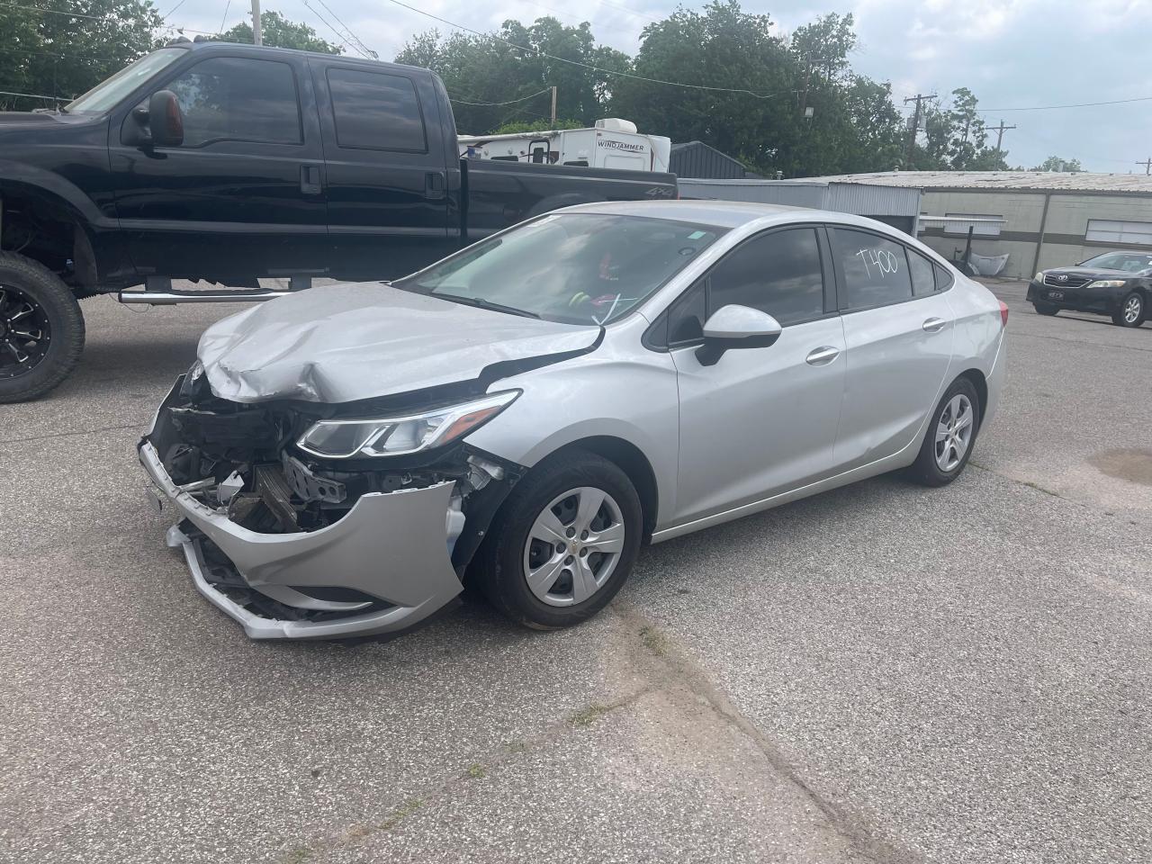 Photo 2 from auction – 2017 CHEVROLET CRUZE LS with VIN 3G1BC5SM4HS573171